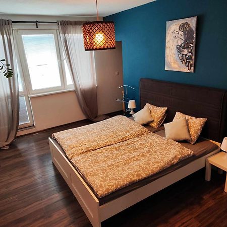 Apartman Dominika Διαμέρισμα Rovinka Εξωτερικό φωτογραφία